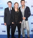 Filename=2008_FOX_Upfront_-_Arrivals_Group_Portrait_282429.jpg
Filesize=2769KiB
Dimensions=2000x2992
Date added=Mar 15, 2016 2008_FOX_Upfront_-_Arrivals_Group_Portrait_282429.jpg