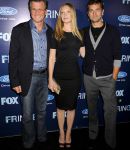 Fringe_New_York_Premiere_Arrivals_Group_Portrait_With_Kevin_281329.jpg