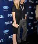 Fringe_New_York_Premiere_Arrivals_Group_Portrait_Without_Kevin_282229.jpg