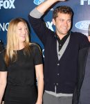 Filename=Fringe_New_York_Premiere_Arrivals_Group_Portrait_Without_Kevin_284829.jpg
Filesize=1720KiB
Dimensions=2600x3900
Date added=Mar 14, 2016 Fringe_New_York_Premiere_Arrivals_Group_Portrait_Without_Kevin_284829.jpg