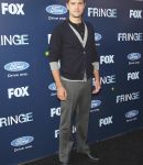 Filename=Fringe_New_York_Premiere_Arrivals_No_Anna_281629.jpg
Filesize=910KiB
Dimensions=2592x3888
Date added=Mar 14, 2016 Fringe_New_York_Premiere_Arrivals_No_Anna_281629.jpg