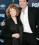 Filename=Fringe_New_York_Premiere_Arrivals_No_Anna_287929.JPG
Filesize=879KiB
Dimensions=2100x3150
Date added=Mar 14, 2016 Fringe_New_York_Premiere_Arrivals_No_Anna_287929.JPG