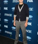 Filename=Fringe_New_York_Premiere_Arrivals_No_Anna_288329.JPG
Filesize=763KiB
Dimensions=2100x3150
Date added=Mar 14, 2016 Fringe_New_York_Premiere_Arrivals_No_Anna_288329.JPG