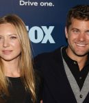 Filename=Fringe_New_York_Premiere__Arrivals_Group_Landscape_Josh_and_Anna_28729.jpg
Filesize=669KiB
Dimensions=3000x2081
Date added=Mar 14, 2016 Fringe_New_York_Premiere__Arrivals_Group_Landscape_Josh_and_Anna_28729.jpg