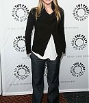 Fringe_at_Paley_Fest09_Arrivals_Body_shots_Tilt_up_281129.jpg