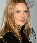 Fringe_at_Paley_Fest09_Arrivals_Head_shots_Text_283129.jpg