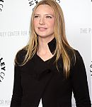 Filename=Fringe_at_Paley_Fest09_Arrivals_Torso_shots_281629.jpg
Filesize=1662KiB
Dimensions=2592x3888
Date added=Mar 15, 2016 Fringe_at_Paley_Fest09_Arrivals_Torso_shots_281629.jpg