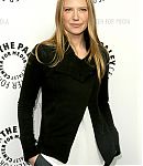 Filename=Fringe_at_Paley_Fest09_Arrivals_Torso_shots_282929.jpg
Filesize=2014KiB
Dimensions=4672x7008
Date added=Mar 15, 2016 Fringe_at_Paley_Fest09_Arrivals_Torso_shots_282929.jpg