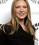 Fringe_at_Paley_Fest09_Arrivals_head_shots_Clears_text_281129.jpg