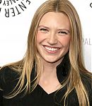 Filename=Fringe_at_Paley_Fest09_Arrivals_head_shots_Clears_text_28129.jpg
Filesize=2773KiB
Dimensions=4672x7008
Date added=Mar 15, 2016 Fringe_at_Paley_Fest09_Arrivals_head_shots_Clears_text_28129.jpg
