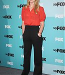 2009_Fox_Upfronts_Arrivals_Body_shots_Tilt_down_281529.JPG