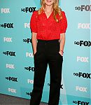 Filename=2009_Fox_Upfronts_Arrivals_Body_shots_Tilt_down_28329.jpg
Filesize=709KiB
Dimensions=2100x3150
Date added=Mar 15, 2016 2009_Fox_Upfronts_Arrivals_Body_shots_Tilt_down_28329.jpg
