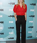 Filename=2009_Fox_Upfronts_Arrivals_Body_shots_Tilt_up_28129.jpg
Filesize=740KiB
Dimensions=2000x3000
Date added=Mar 15, 2016 2009_Fox_Upfronts_Arrivals_Body_shots_Tilt_up_28129.jpg