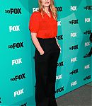 Filename=2009_Fox_Upfronts_Arrivals_Body_shots_Tilt_up_28229.jpg
Filesize=69KiB
Dimensions=400x600
Date added=Mar 15, 2016 2009_Fox_Upfronts_Arrivals_Body_shots_Tilt_up_28229.jpg