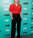 2009_Fox_Upfronts_Arrivals_Body_shots_Tilt_up_28529.jpg