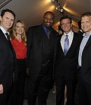 2009_Fox_Upfronts_Arrivals_Group_shots_282029.jpg