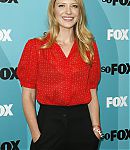 Filename=2009_Fox_Upfronts_Arrivals_Torso_shots_28929.jpg
Filesize=1527KiB
Dimensions=2000x3000
Date added=Mar 15, 2016 2009_Fox_Upfronts_Arrivals_Torso_shots_28929.jpg