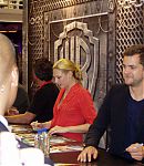 SDCC_2009_WB_Signing_28429.jpg