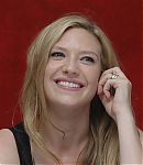 Fringe_Press_Conference_Anna_Portrait_Hands_28129.jpg