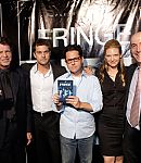Fringe_Season_1_DVD_Launch_Arrivals_281229.jpg