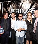 Fringe_Season_1_DVD_Launch_Arrivals_28929.jpg