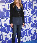 2010_Fox_Upfront_Arrivals_Body_shots_Tilt_up_281129.jpg