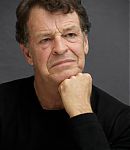 John_Noble_Photocall_28529.jpg