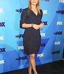 Filename=2011_Fox_Upfront__Arrival_Body_shots_Tilt_up_281929.jpg
Filesize=1799KiB
Dimensions=2595x3900
Date added=Mar 15, 2016 2011_Fox_Upfront__Arrival_Body_shots_Tilt_up_281929.jpg