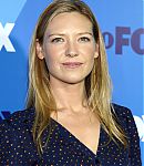 2011_Fox_Upfront__Arrival_Head_shots_28229.jpg