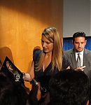 Filename=FRINGE_On_Stage___the_Paley_Center_-_Anna_Torv_signs_for_fans.jpg
Filesize=210KiB
Dimensions=1600x1200
Date added=Mar 15, 2016 FRINGE_On_Stage___the_Paley_Center_-_Anna_Torv_signs_for_fans.jpg