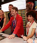 SDCC_2011_Fox_Fanfare_Signing_284329.jpg