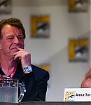 SDCC_2011_Fringe_Panel_2818129.jpg