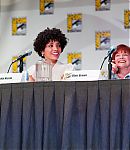 SDCC_2011_Fringe_Panel_2820929.jpg