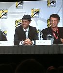 SDCC_2011_Fringe_Panel_2823629.jpg