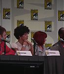 SDCC_2011_Fringe_Panel_2824129.jpg