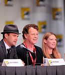 SDCC_2011_Fringe_Panel_2826529.jpg