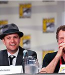 SDCC_2011_Fringe_Panel_2831429.jpg