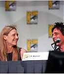 SDCC_2011_Fringe_Panel_2832529.jpg