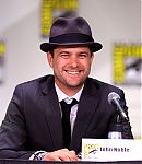 SDCC_2011_Fringe_Panel_288929.jpg