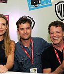 SDCC_2011_WB_Signing_281629.jpg