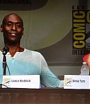 SDCC_-_Fringe_Panel_-_Pic_05.jpg