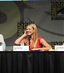 Filename=SDCC_2012_Fringe_Panel_Anna_Torv_09.jpg
Filesize=532KiB
Dimensions=3000x1880
Date added=Mar 15, 2016 SDCC_2012_Fringe_Panel_Anna_Torv_09.jpg