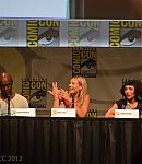 Anna_Torv_SDCC_2012_28128_of_15029.jpg