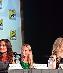 Anna_Torv_SDCC_2012_287_of_15029.jpg